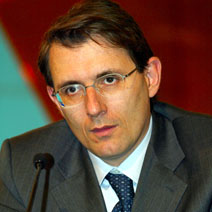 Marco Giordani (Mediaset): ''Non vendiamo le quote di Premium''